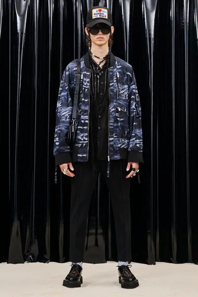 Look 35